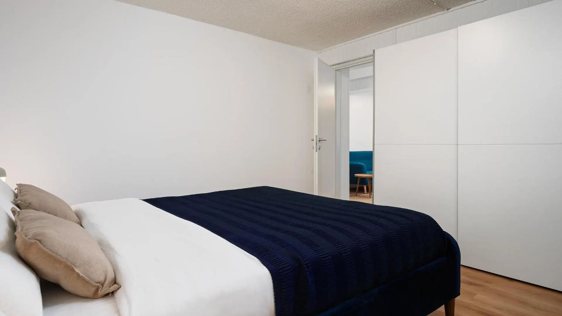 Classbnb - Apartment 5 Minutes From Citylife Milão 0*,  Itália